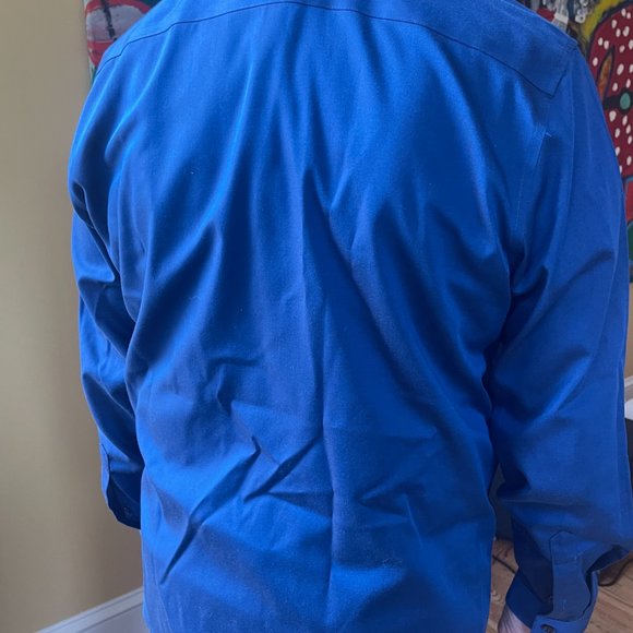 Men's INC Beautiful Blue Long Sleeved Shirt - Picture 2 of 3